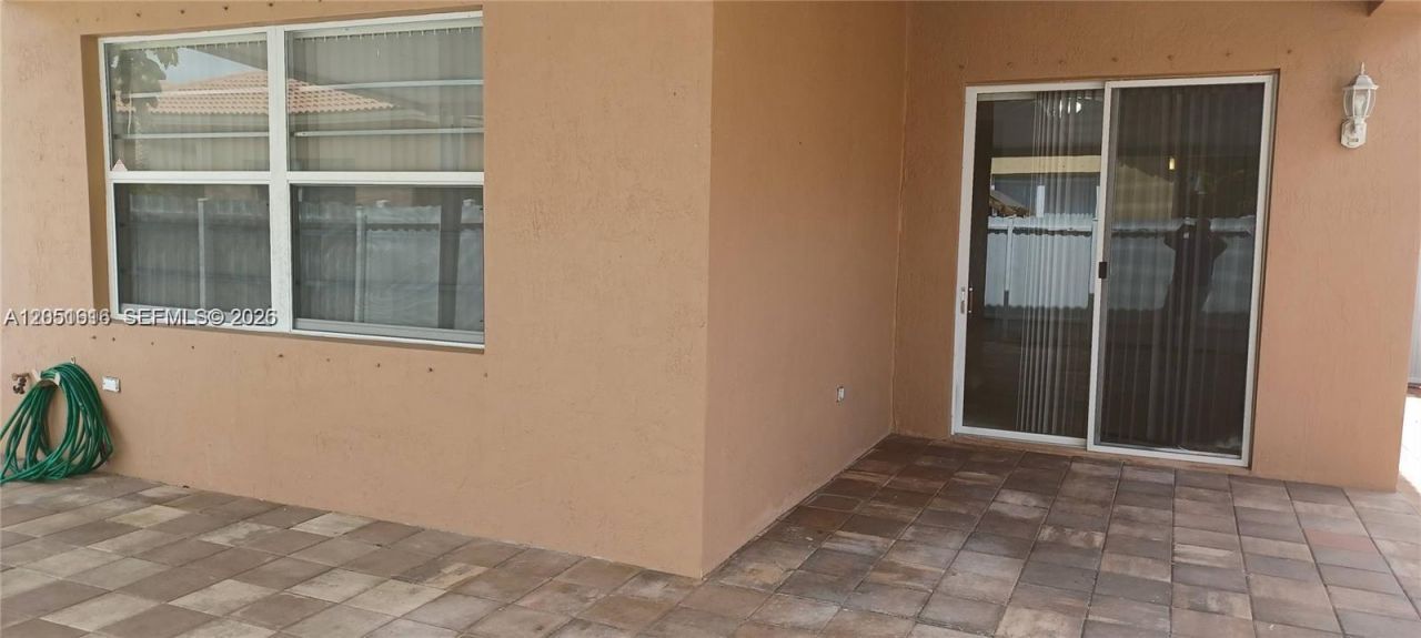 2210 NE 37th Rd , Homestead, FL 33033 Photo