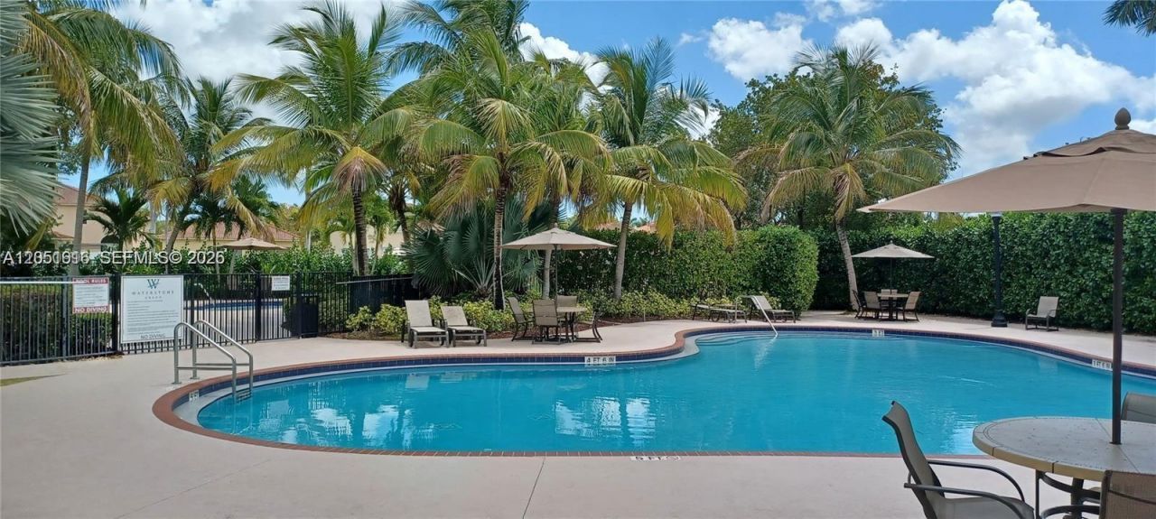 2210 NE 37th Rd , Homestead, FL 33033 Photo