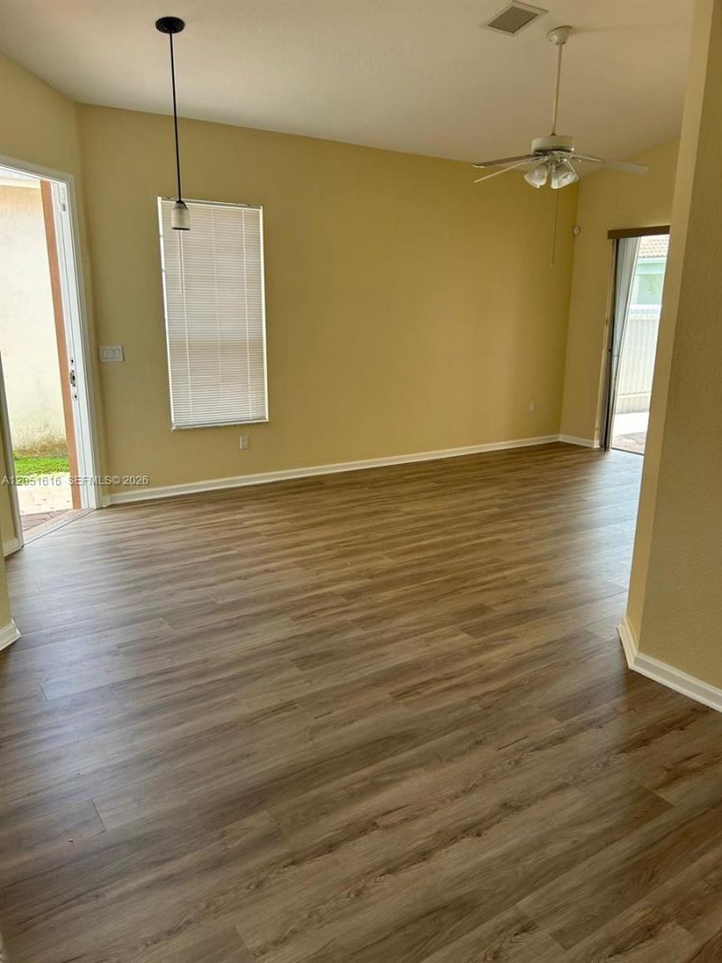 2210 NE 37th Rd , Homestead, FL 33033 Photo