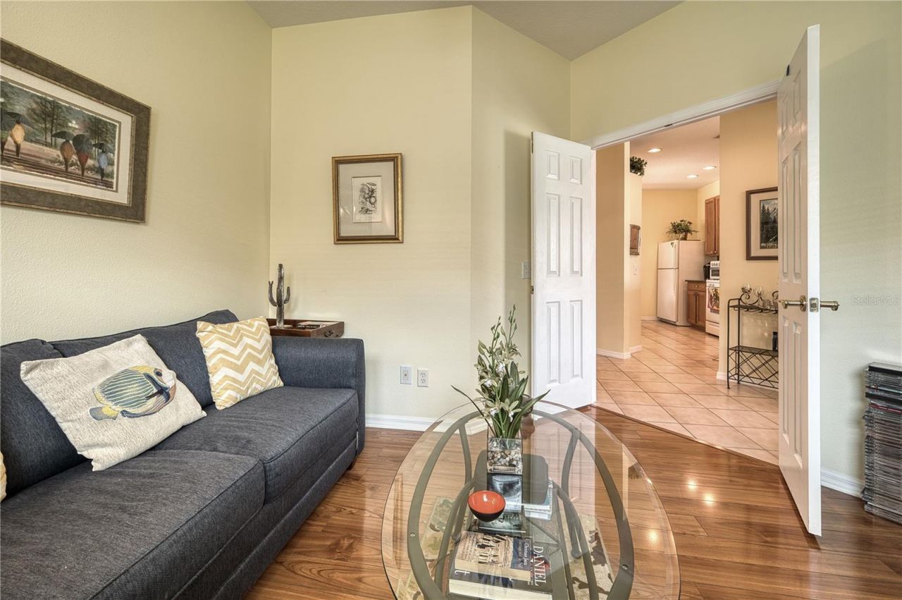 4019 Cascade Falls Drive, Sarasota, FL 34243 Photo