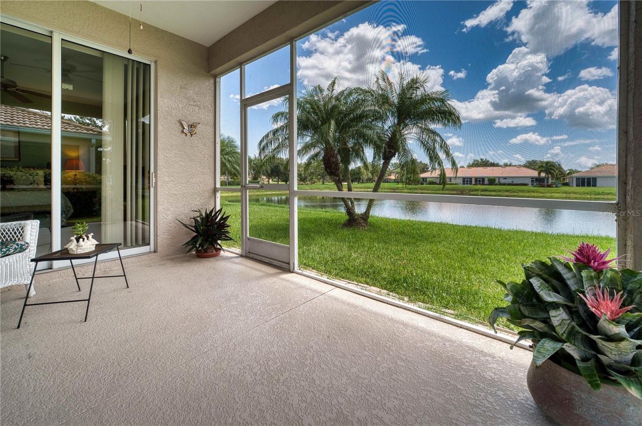 4019 Cascade Falls Drive, Sarasota, FL 34243 Photo