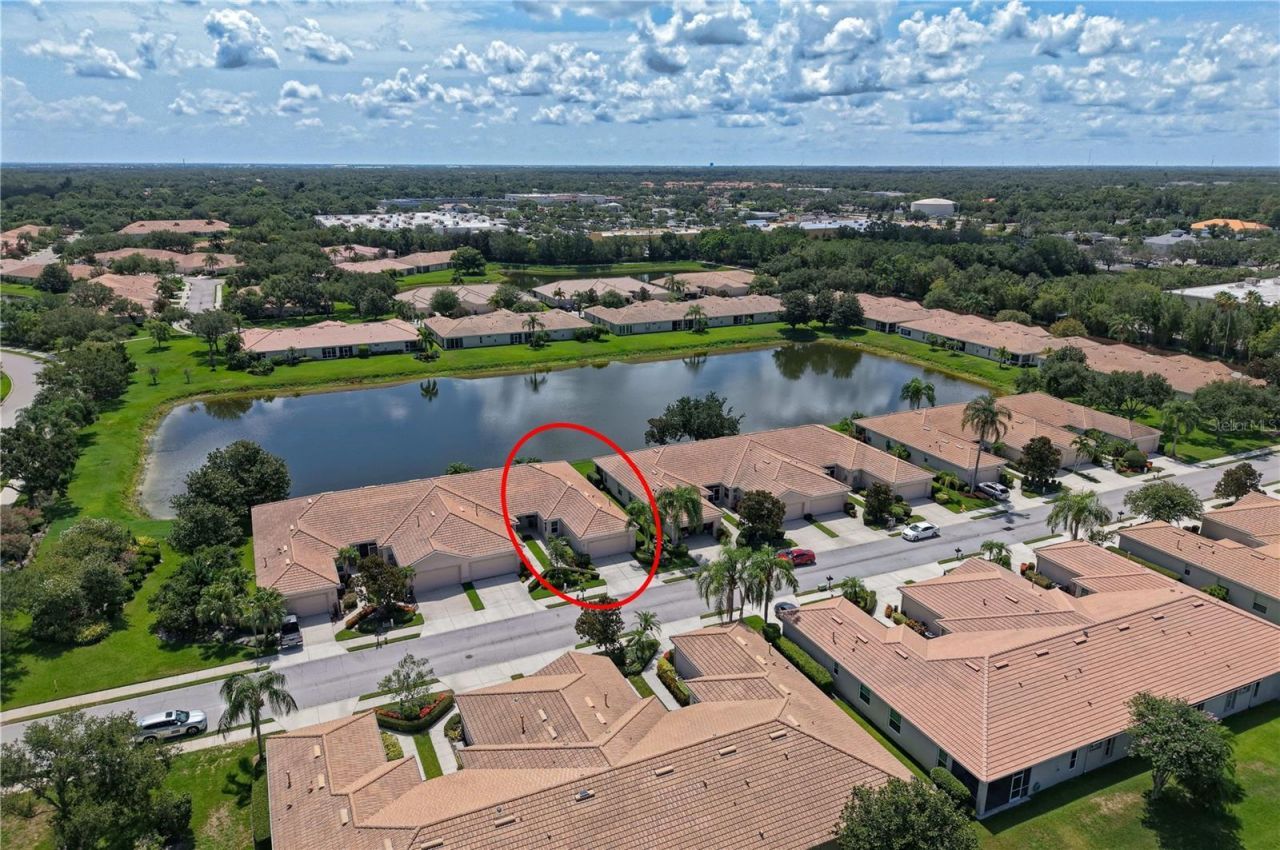 4019 Cascade Falls Drive, Sarasota, FL 34243 Photo