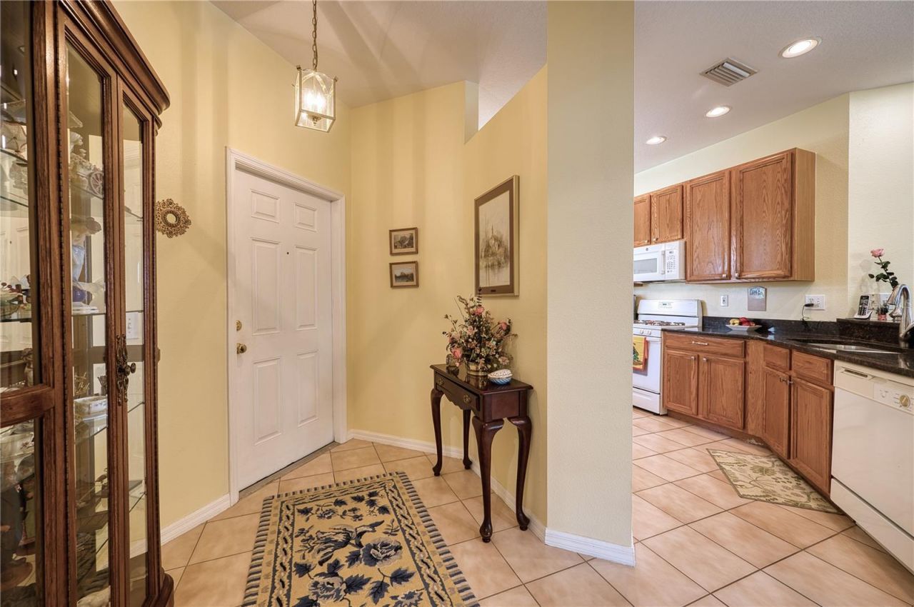4019 Cascade Falls Drive, Sarasota, FL 34243 Photo