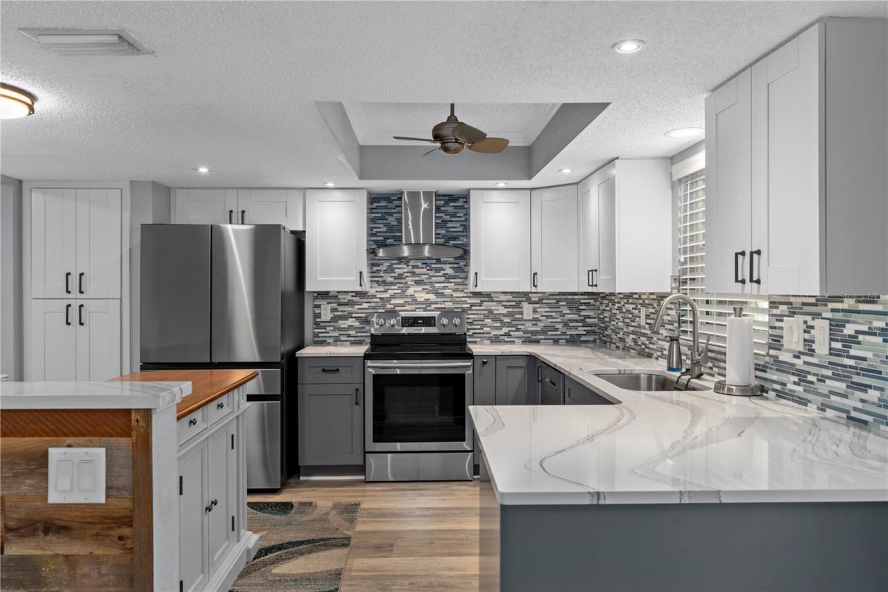 9799 Horizon Drive , Spring Hill, FL 34608 Photo