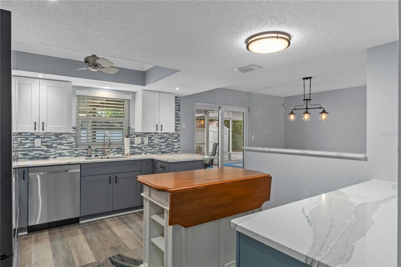 9799 Horizon Drive , Spring Hill, FL 34608 Photo