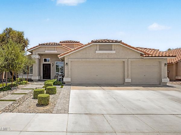 1611 W WINCHESTER Way, Chandler, AZ 85286