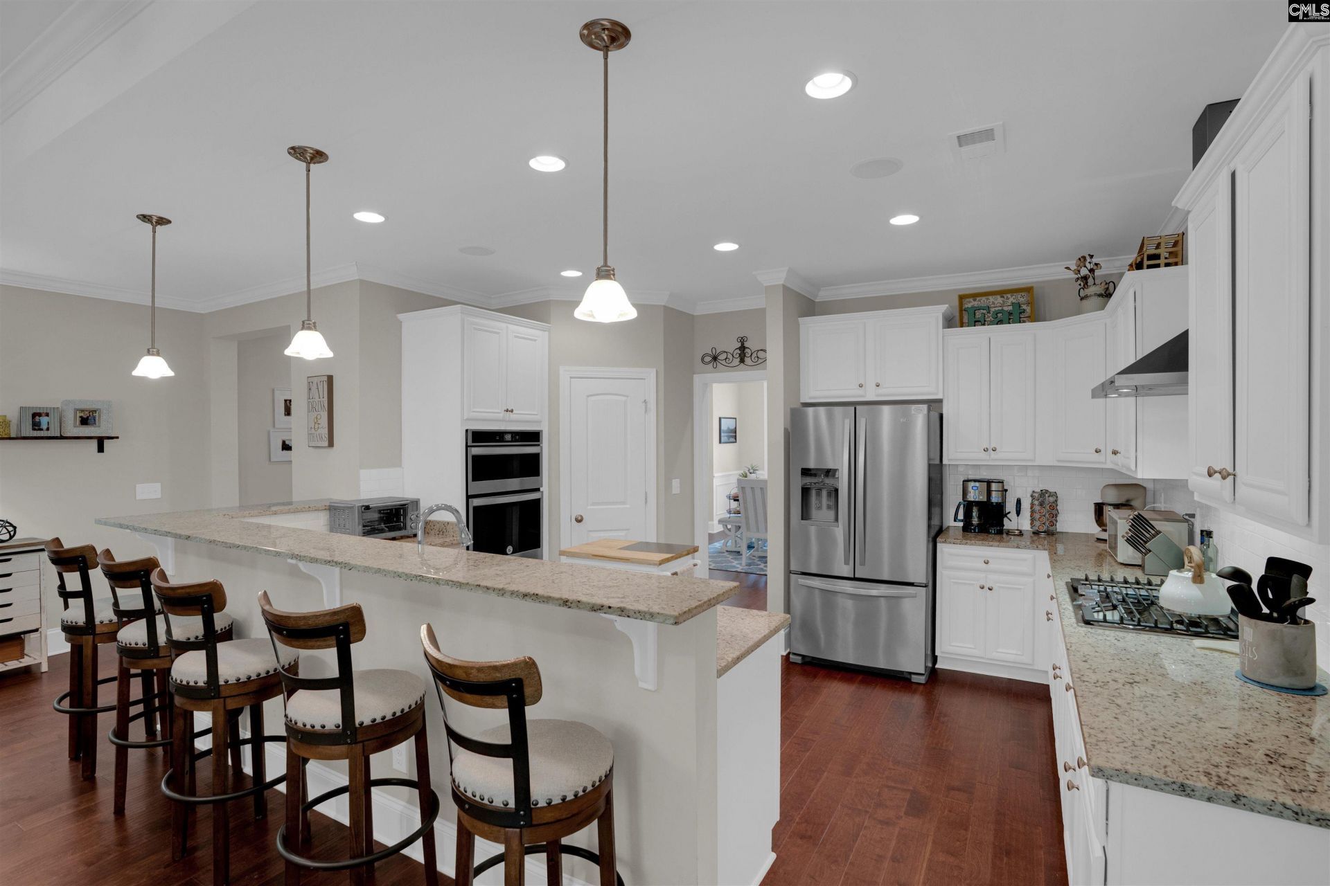 238 Hilton View Court Photo 11
