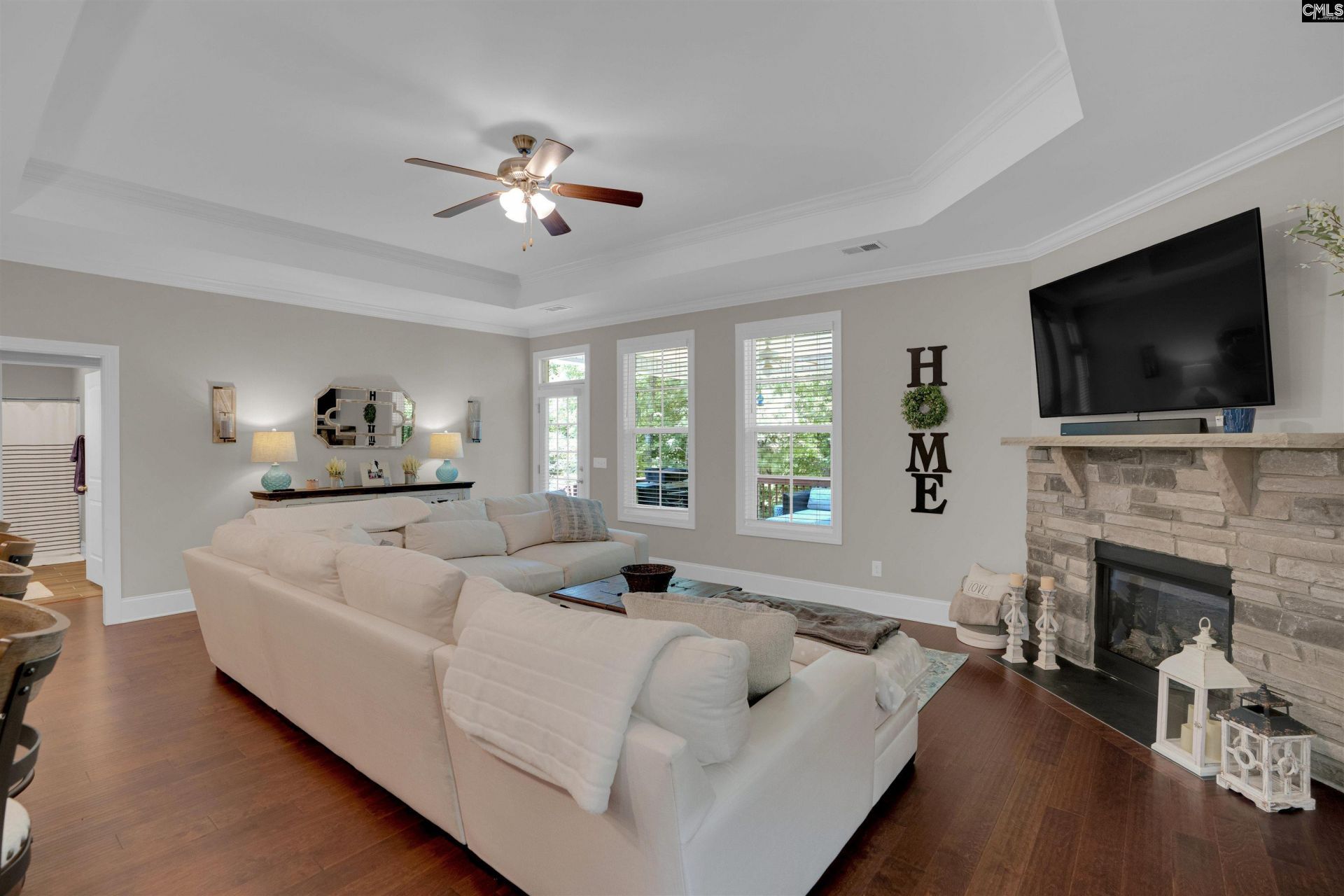 238 Hilton View Court Photo 13