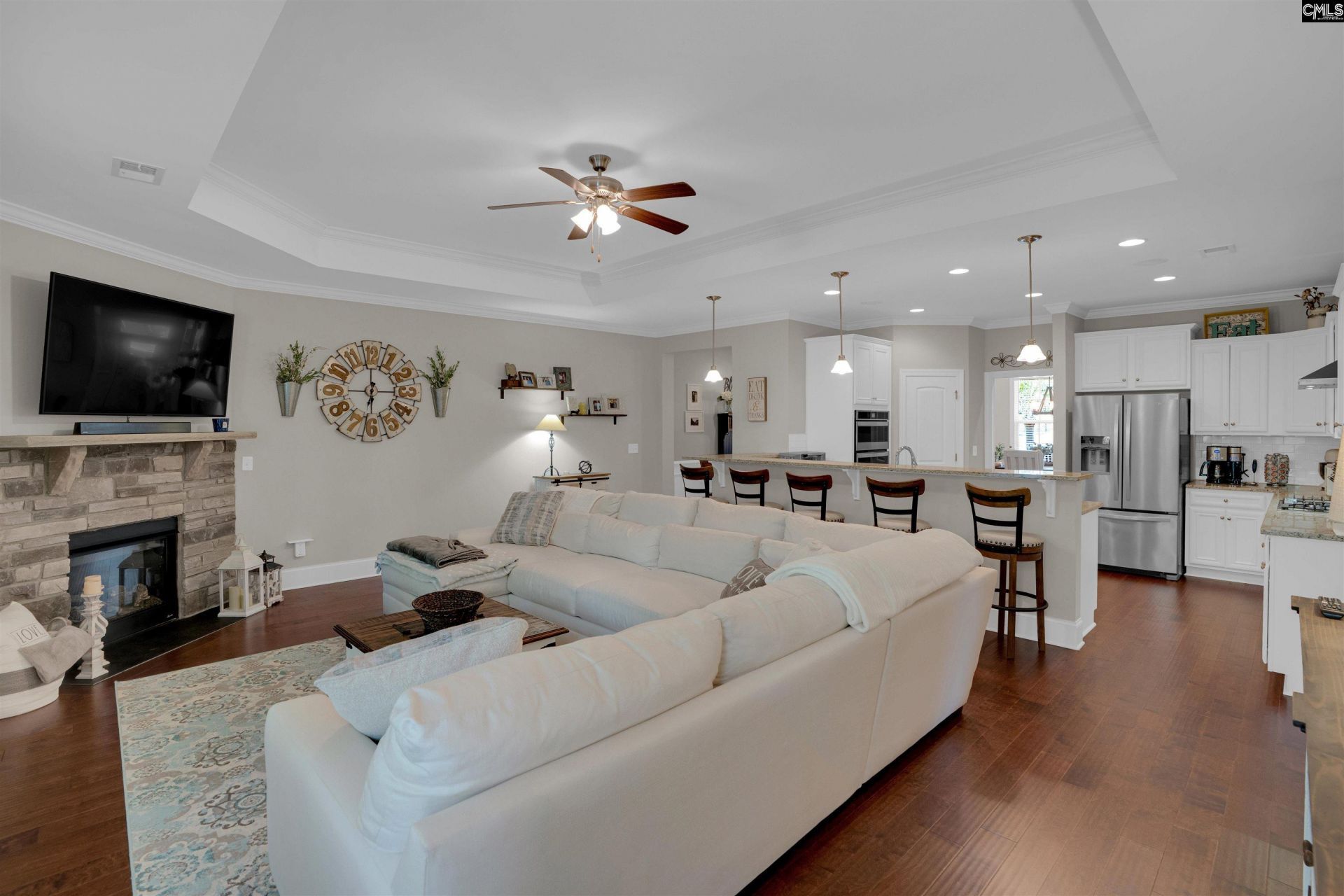 238 Hilton View Court Photo 14