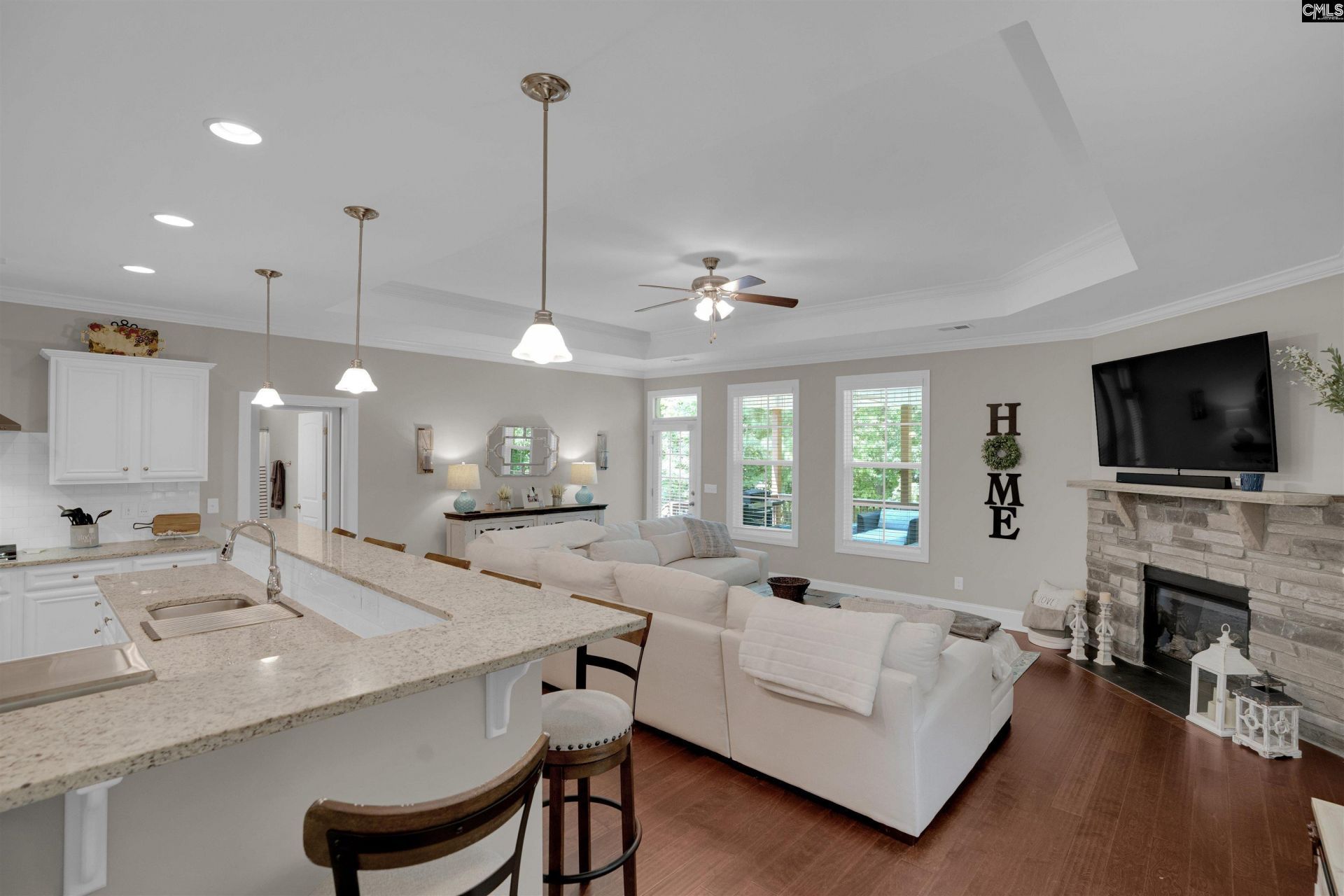 238 Hilton View Court Photo 17