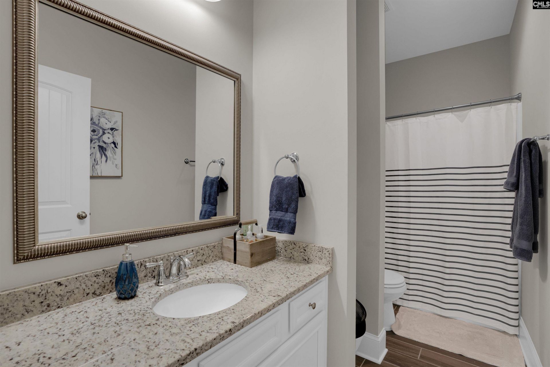 238 Hilton View Court Photo 17