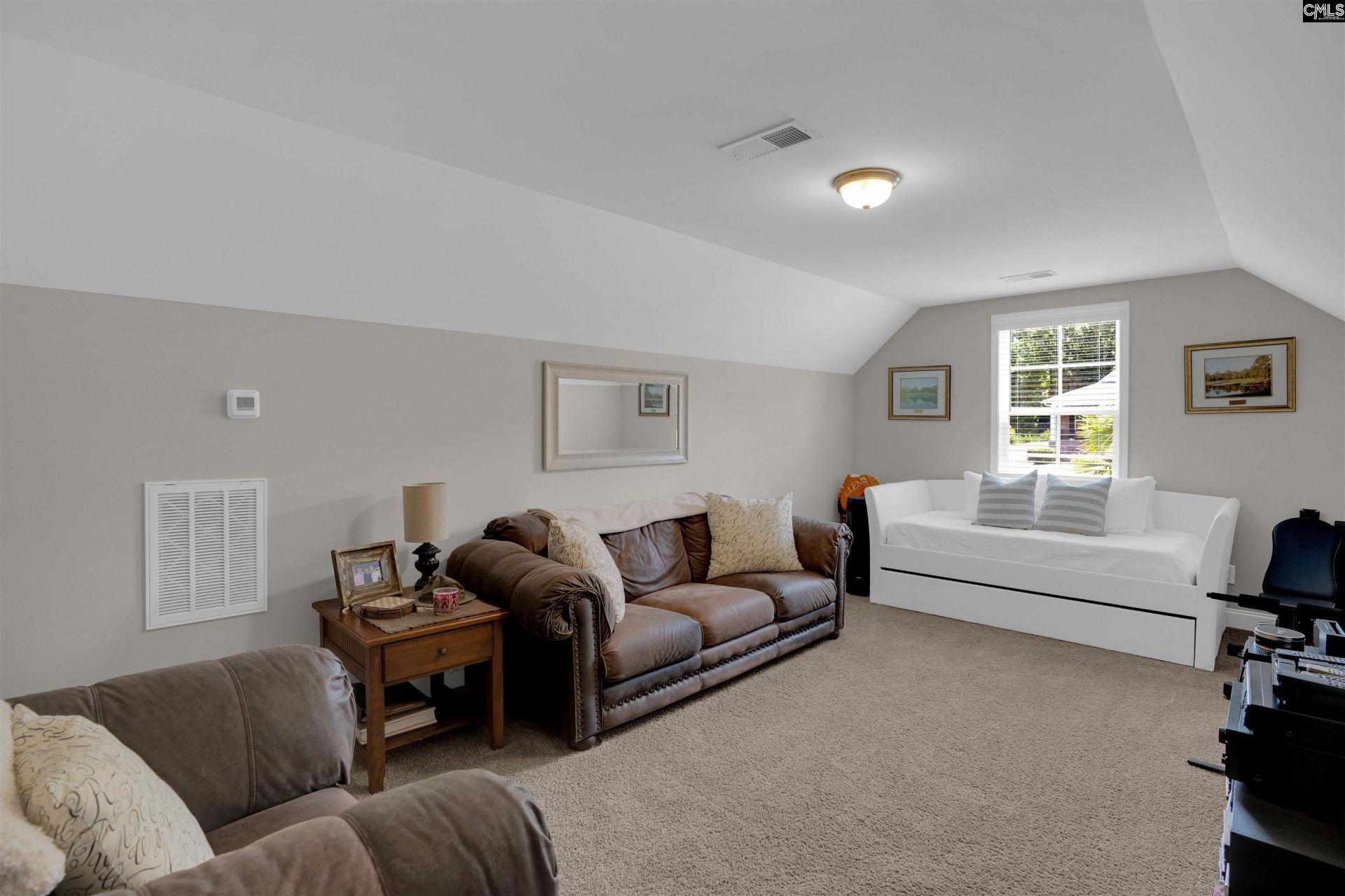 238 Hilton View Court Photo 21