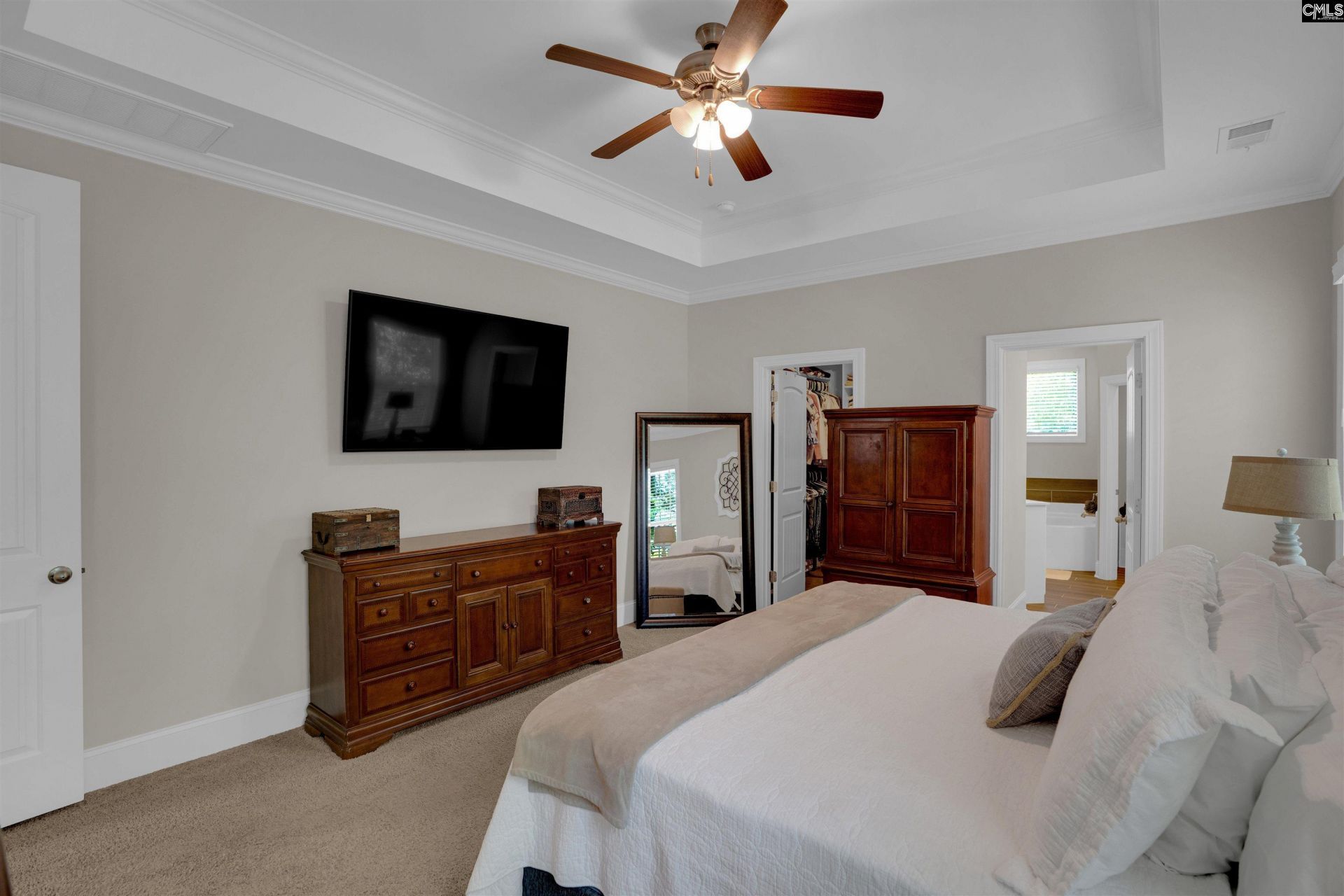 238 Hilton View Court Photo 7