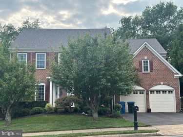 2944 EDGELEA ROAD, VIENNA, VA 22181