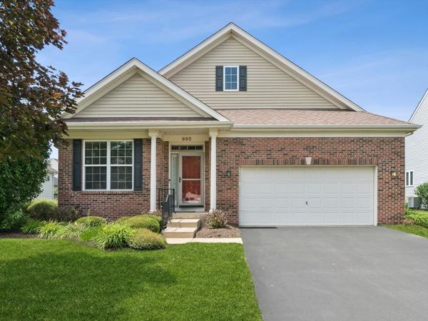 695 Cheshire Court , Oswego, IL 60543