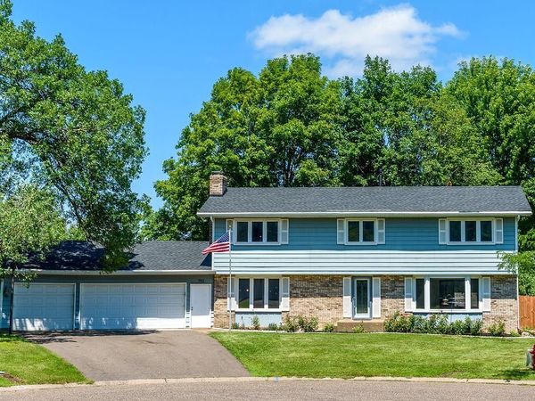 792 Mimosa Lane, New Brighton, MN 55112