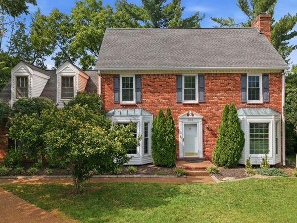 303 W Chownings Ct, Franklin, TN 37064