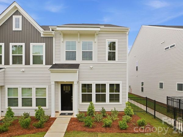 5847 Tuckaseegee Road, Charlotte, NC 28208