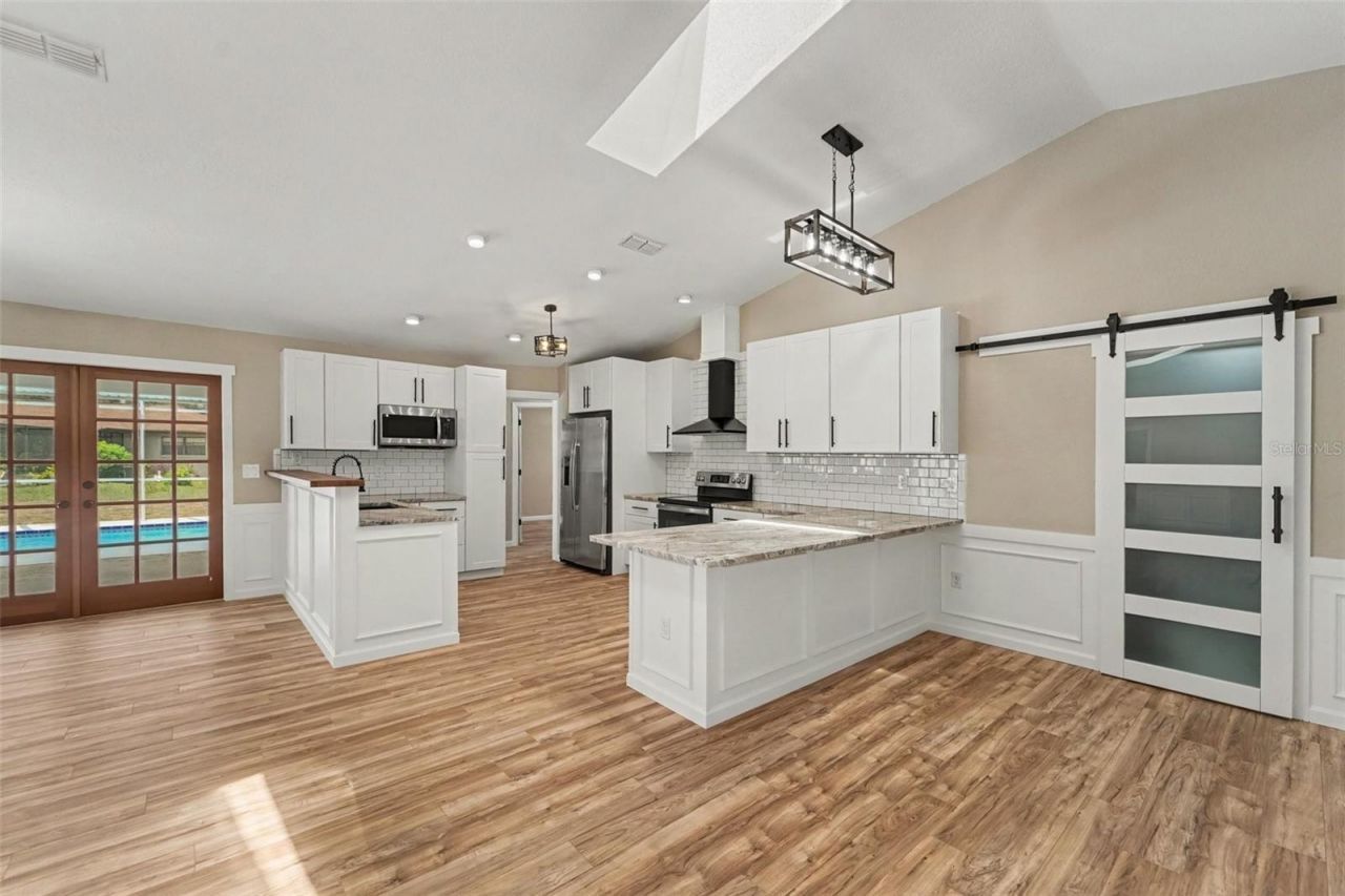 8500 Bay Drive, Spring Hill, FL 34606 Photo