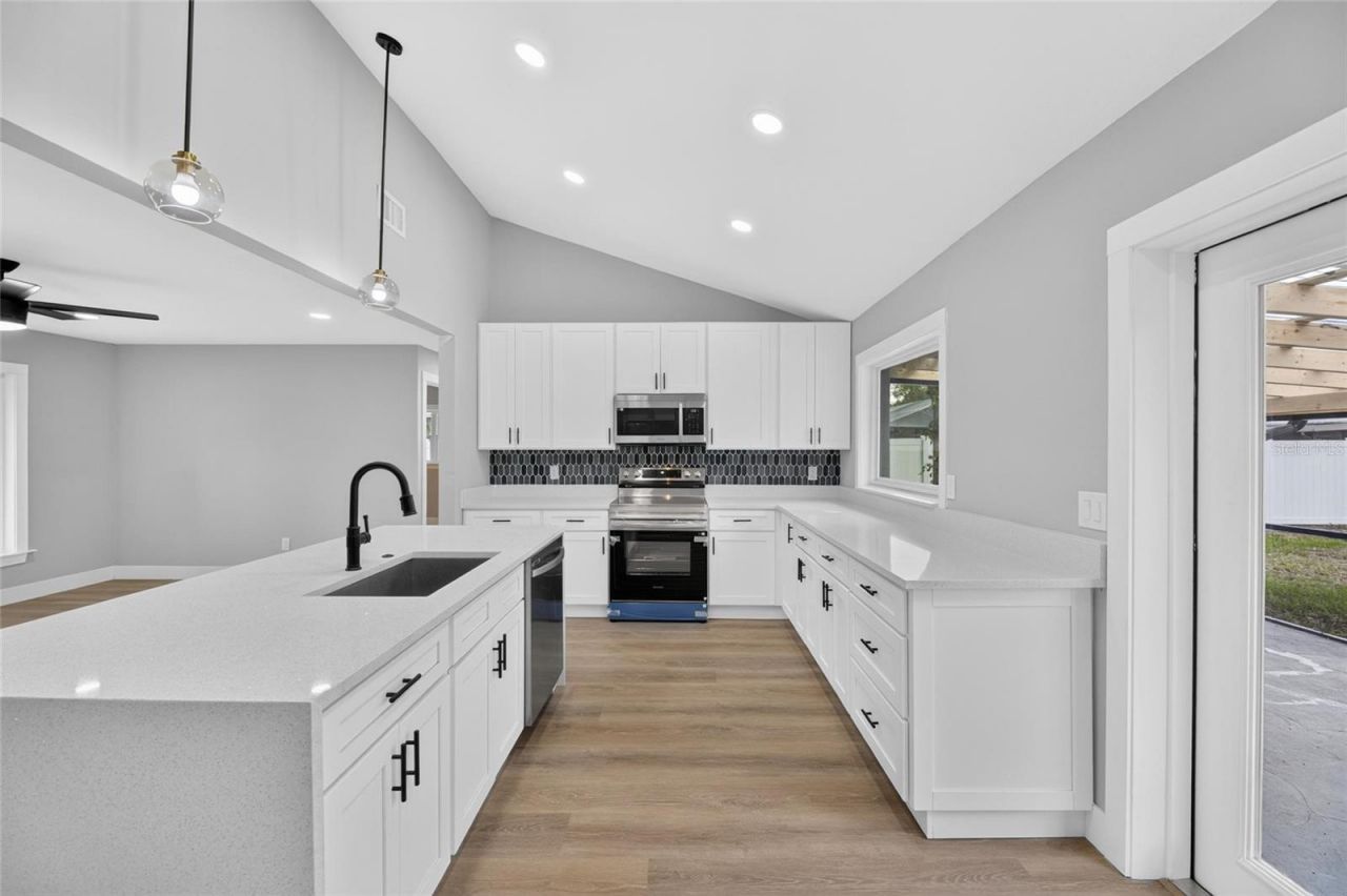 3624 Coppertree Circle , Brandon, FL 33511 Photo