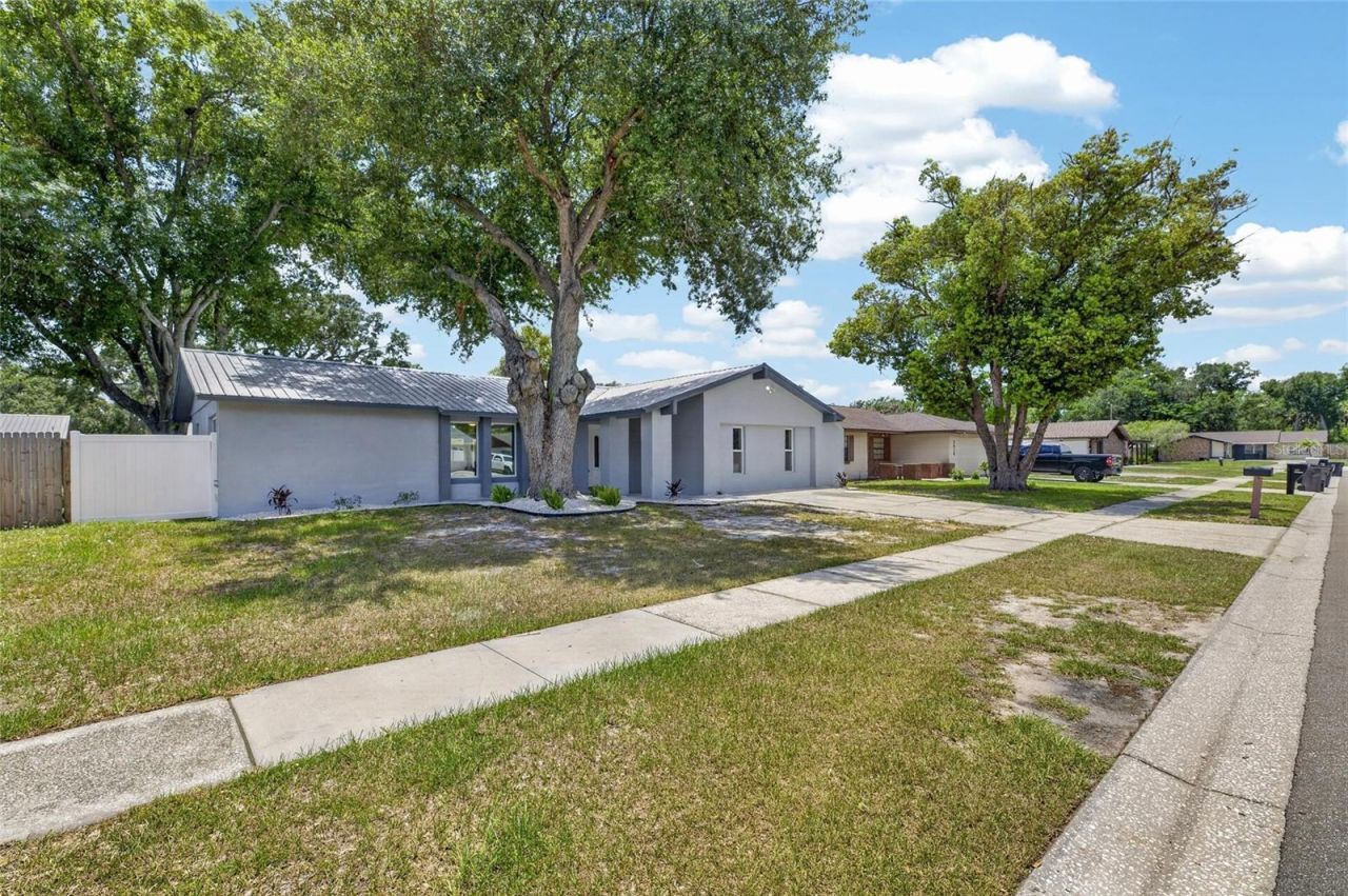 3624 Coppertree Circle , Brandon, FL 33511 Photo