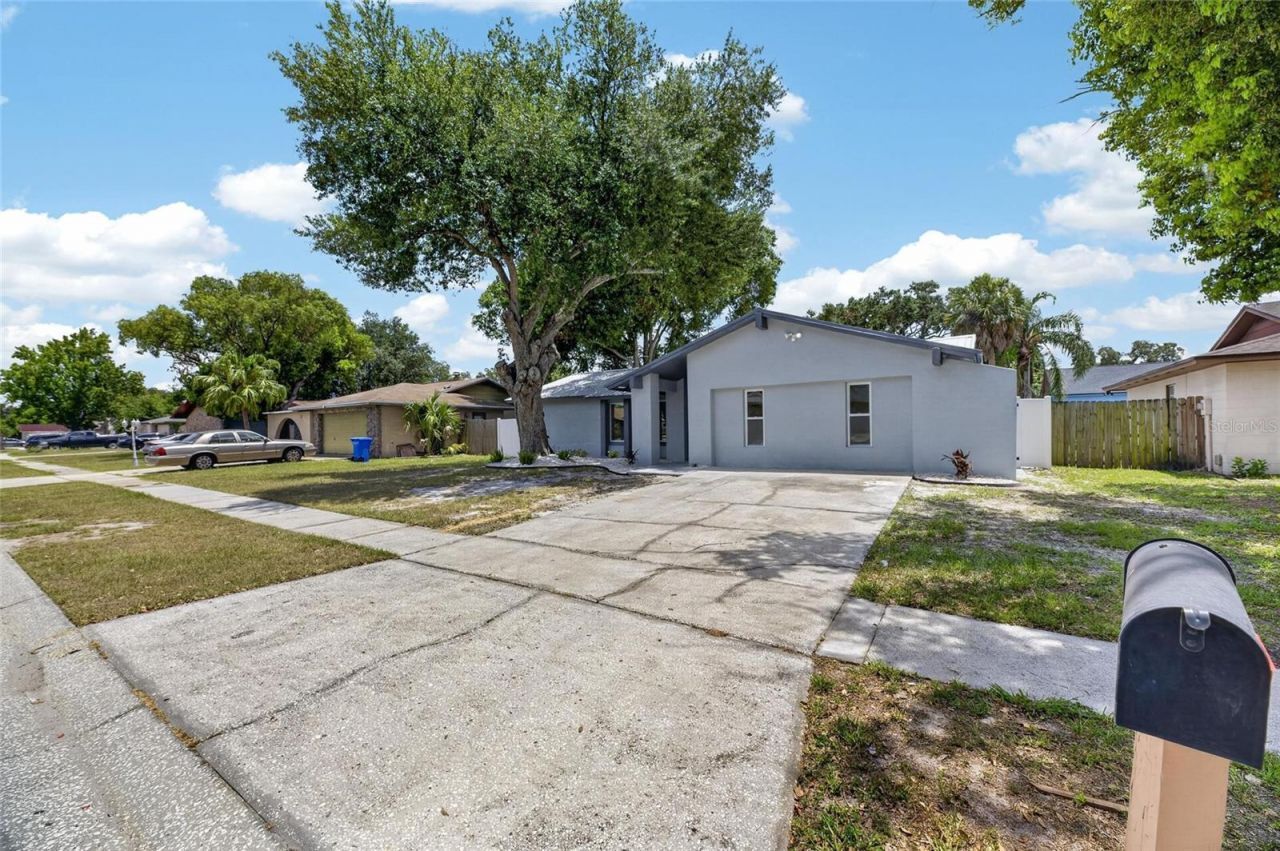 3624 Coppertree Circle , Brandon, FL 33511 Photo