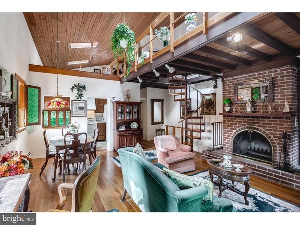 626 S 7TH STREET, PHILADELPHIA, PA 19147