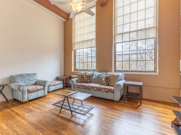 920 POEYFARRE Street , Unit 261, New Orleans, LA 70130