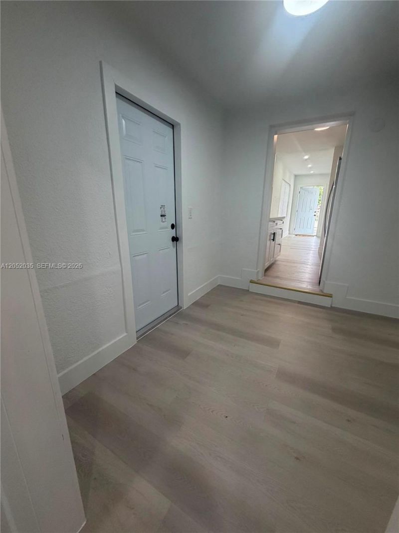 2002 NW 87th St , Miami, FL 33147 Photo