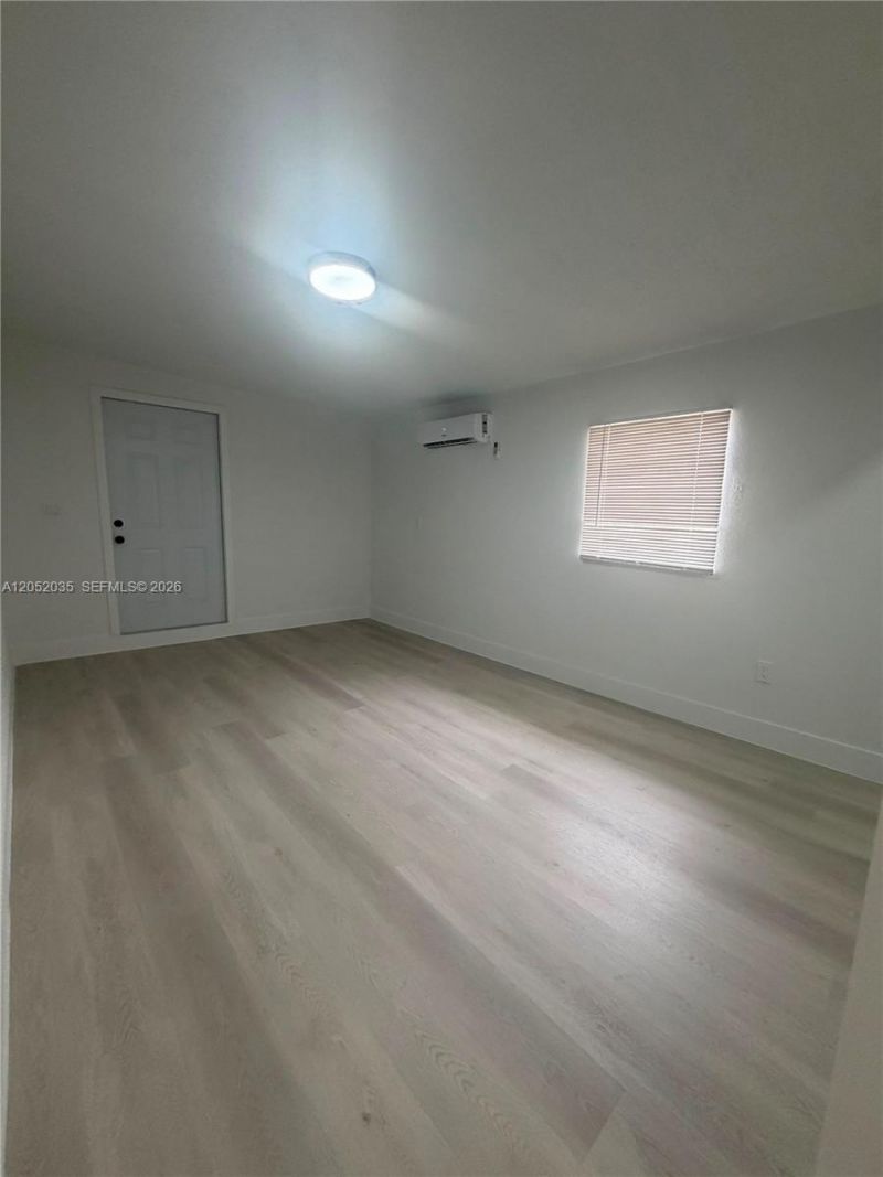 2002 NW 87th St , Miami, FL 33147 Photo