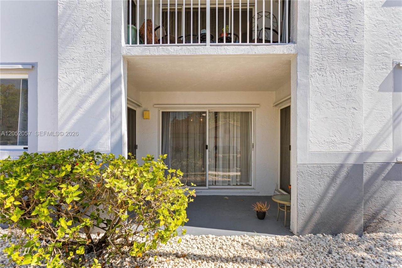 2640 S University Dr, Unit 111, Davie, FL 33328 Photo