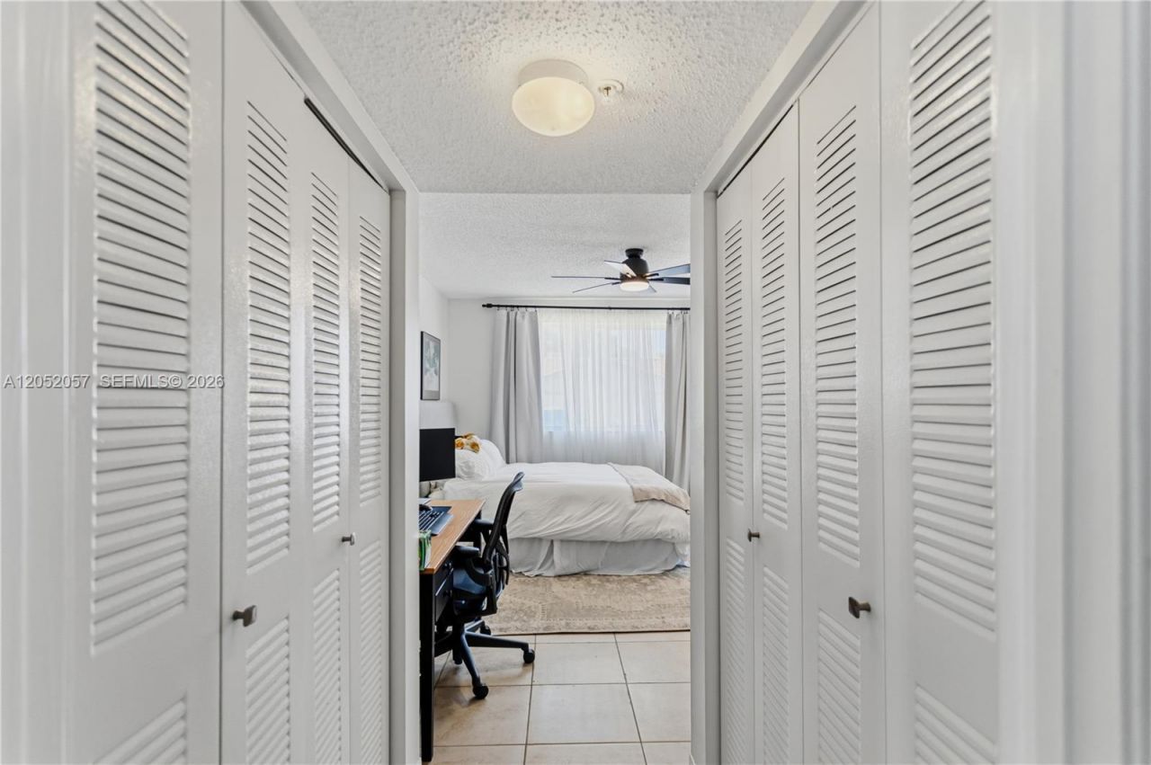 2640 S University Dr, Unit 111, Davie, FL 33328 Photo