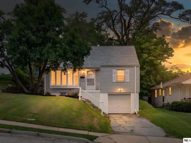 4210 N 65th Avenue, Omaha, NE 68104
