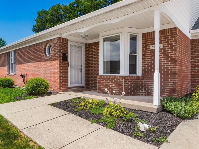 1146 Old Farm Lane, Springfield, OH 45503 Photo 4