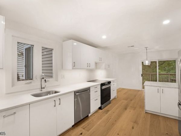 5 Somerset Hills Court, Unit B, Bernardsville, NJ 07924