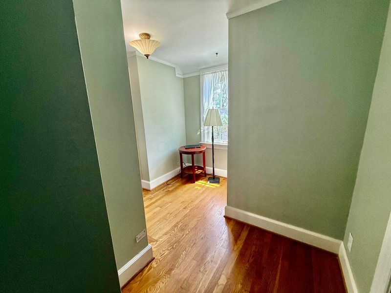 262 N Ardmore Road , Columbus, OH 43209 Photo 13