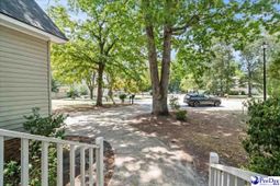 4022 Roxboro Ct photo 4
