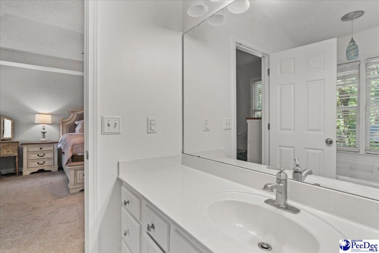 4022 Roxboro Ct Photo 51