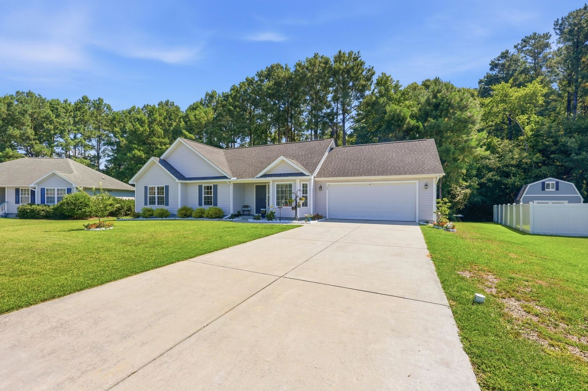 148 Balsa Dr. Photo 6