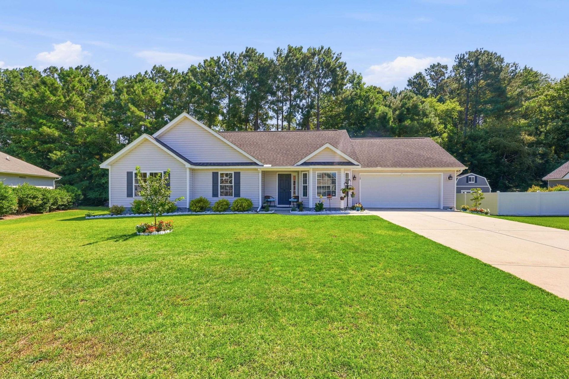 148 Balsa Dr. Photo 7