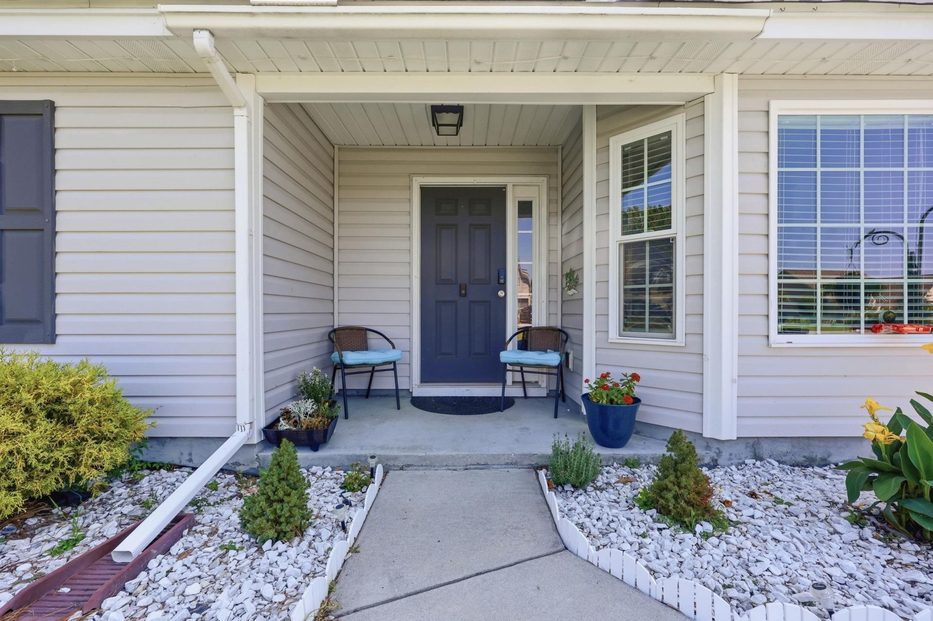 148 Balsa Dr. Photo 8