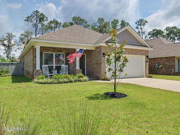 5722 Overland Drive, Biloxi, MS 39532