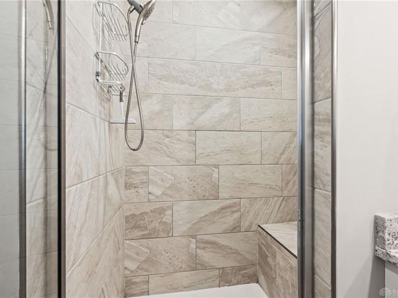 519 Flagstone, Tipp City, OH 45371 Photo 35