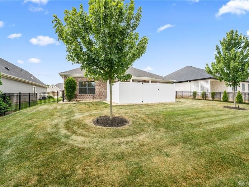 519 Flagstone, Tipp City, OH 45371 Photo 63