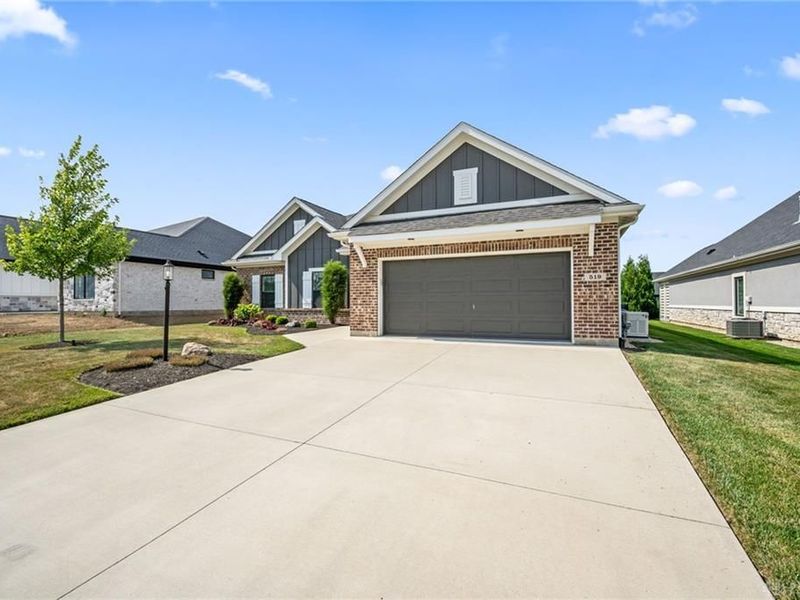 519 Flagstone, Tipp City, OH 45371 Photo 8