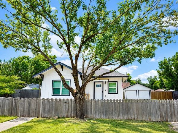 1401 W Seventh , Unit 1, Taylor, TX 76574
