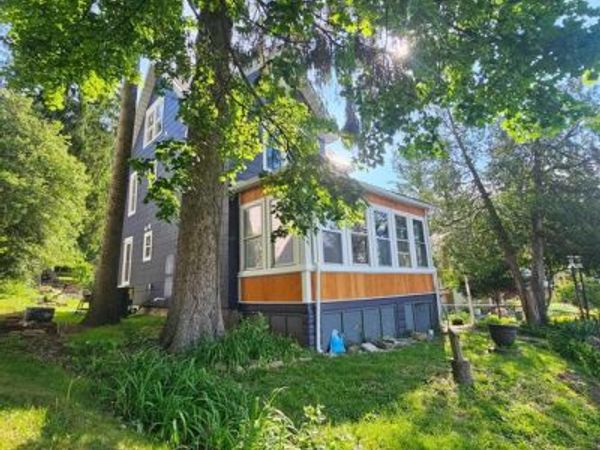 112 E PENNINGTON STREET, OAKLAND, MD 21550