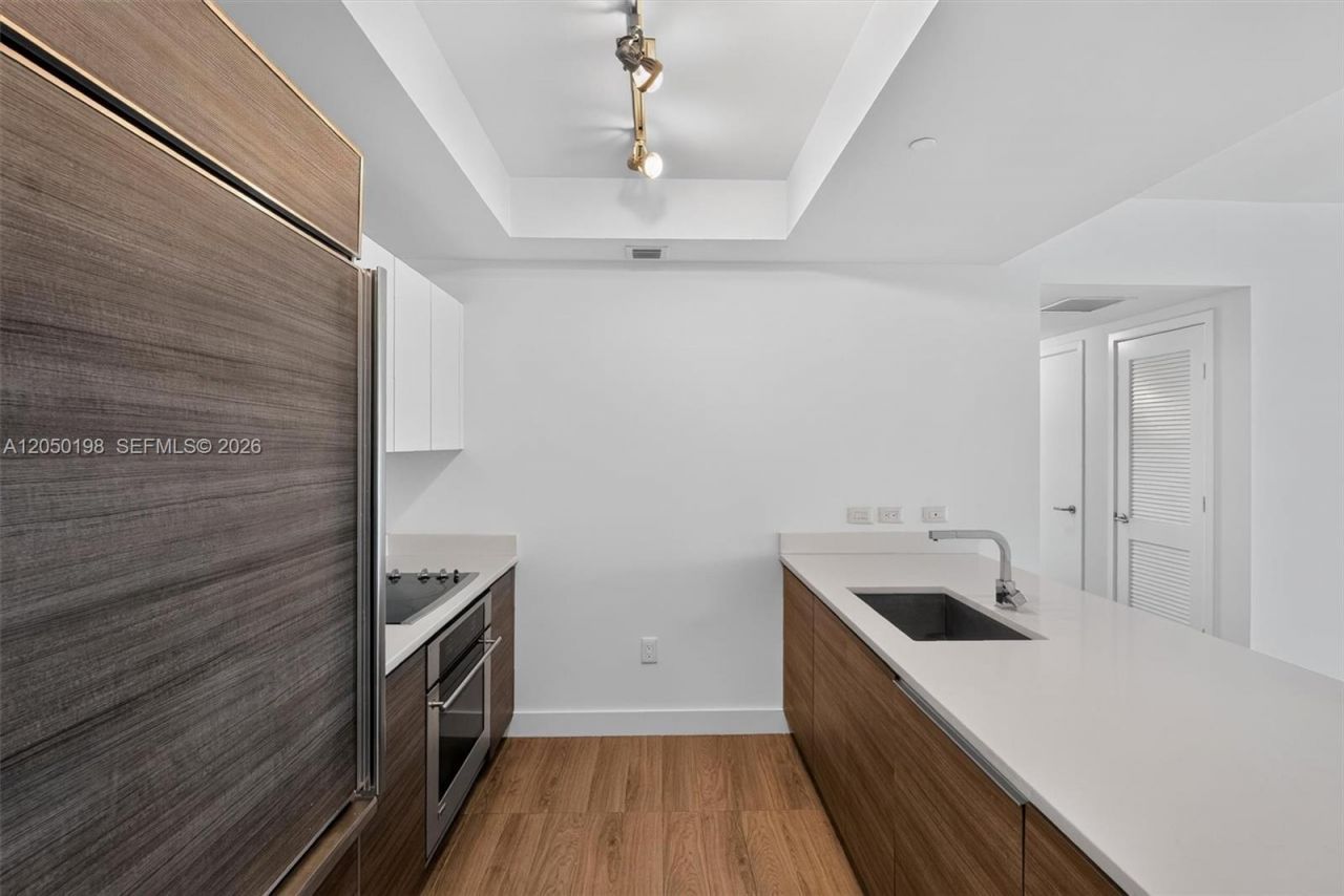 1100 S Miami Ave, Unit 3707, Miami, FL 33130 Photo