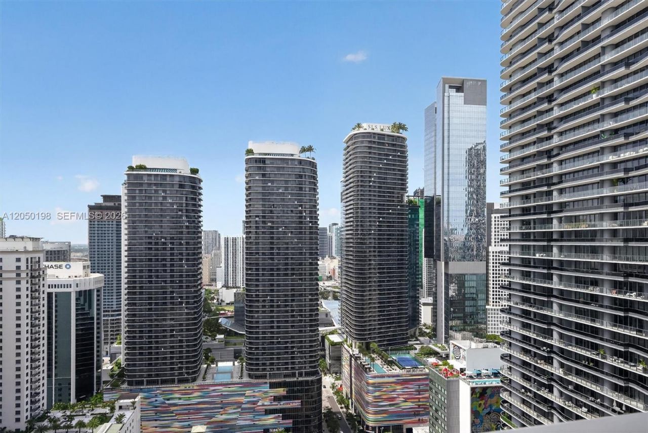 1100 S Miami Ave, Unit 3707, Miami, FL 33130 Photo