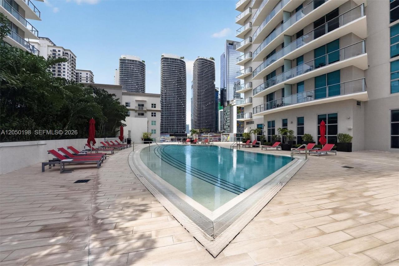 1100 S Miami Ave, Unit 3707, Miami, FL 33130 Photo